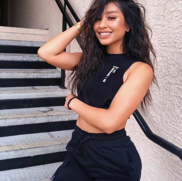 Gymshark Tops - SOLD ON OTHER PLAT FORM